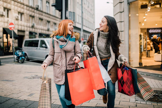 Your 2024 Holiday Shopping Made Easy with Huggs: The Gift Everyone Secretly Wants 🎁